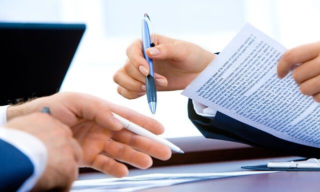 Co może obejmować obsługa prawna małych firm? Obsługa prawna małych firm